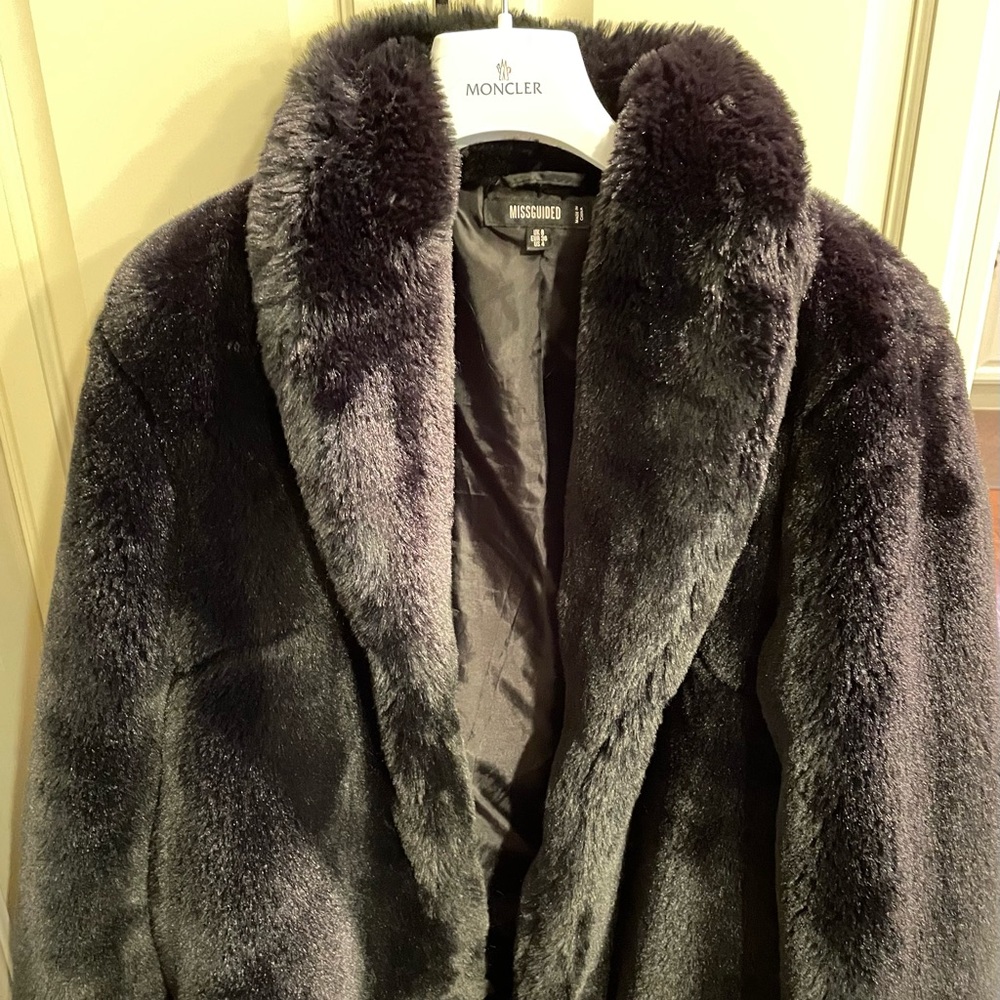 Women’s faux fur jacket